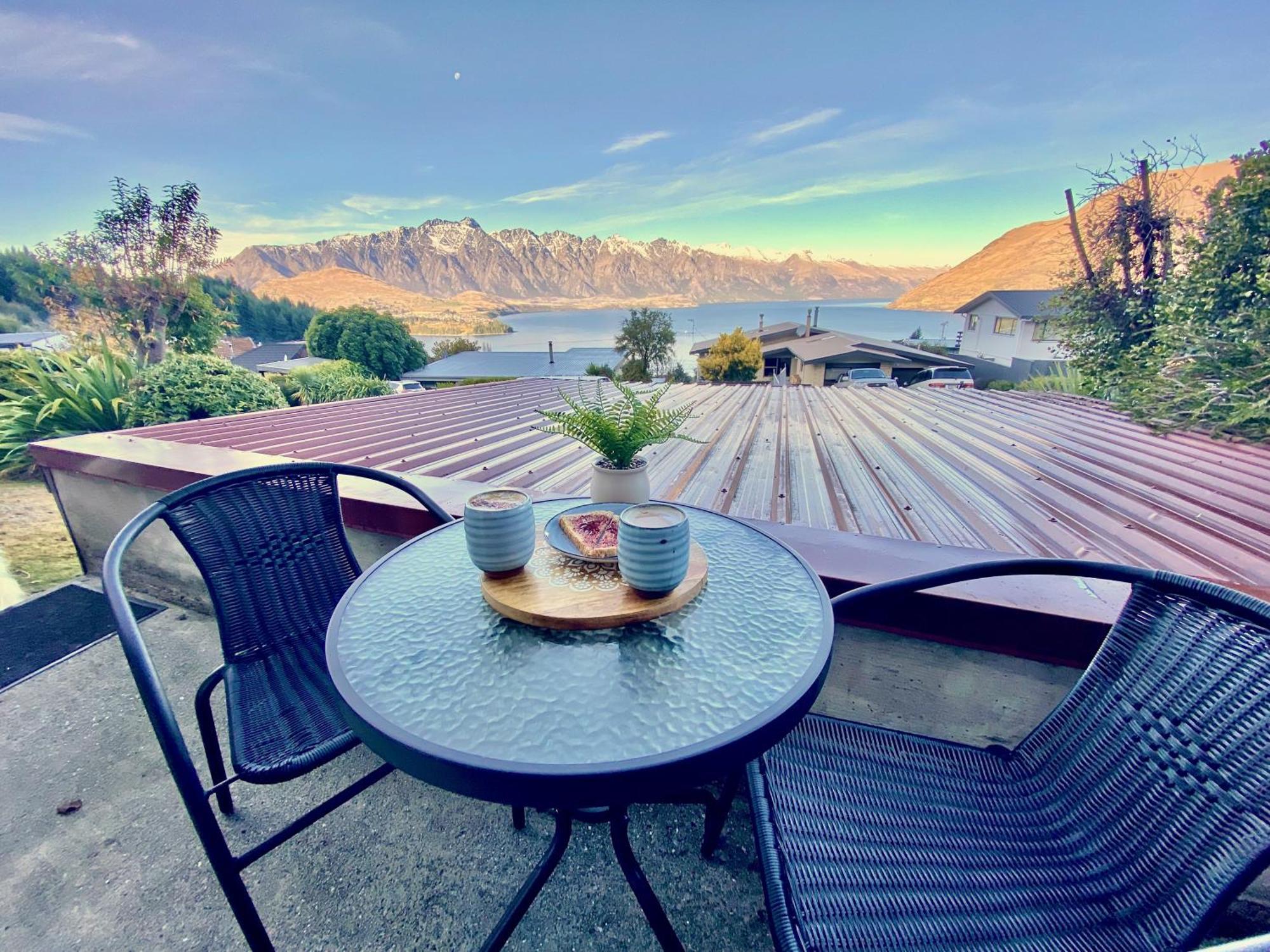 Comfortable Mountain View Studio Queenstown Bagian luar foto